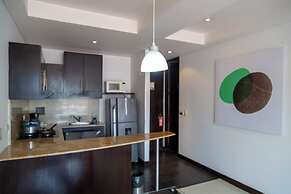 104 Art Suites