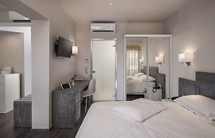 Bio Suites Hotel