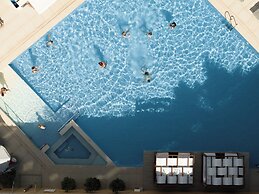 Bio Suites Hotel