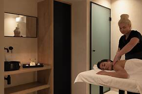 Bio Suites Hotel