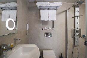 Bio Suites Hotel