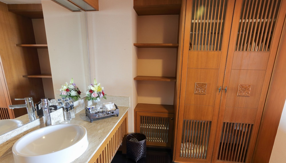 Amora Hotel Tapae Chiang Mai