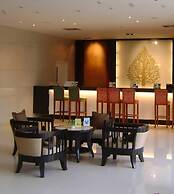 Amora Hotel Tapae Chiang Mai