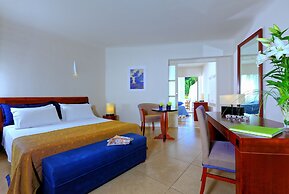 Apollonia Beach Resort & Spa