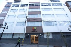 Tierra Viva Puno Plaza