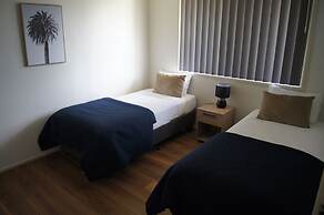 Beachside Motor Inn