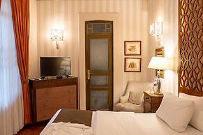 Mansión Alcázar Boutique Hotel