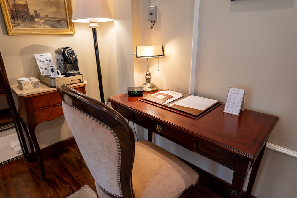 Mansión Alcázar Boutique Hotel
