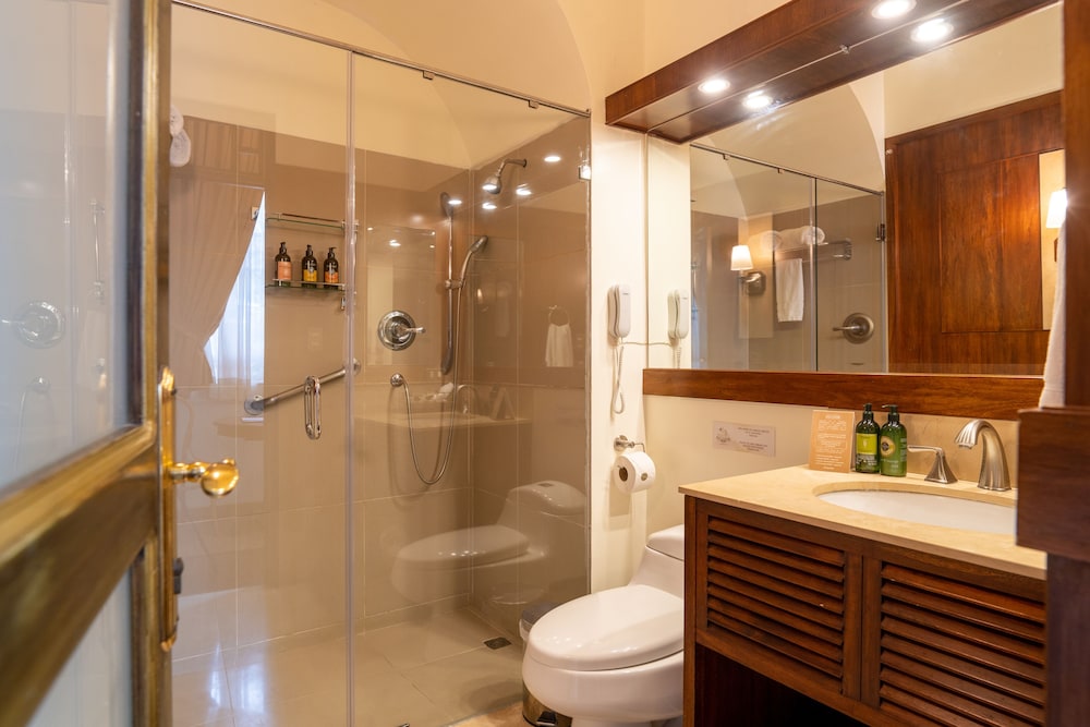 Mansión Alcázar Boutique Hotel
