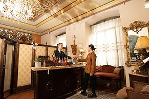 Mansión Alcázar Boutique Hotel