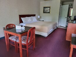 Atrium Inn