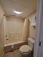 Atrium Inn