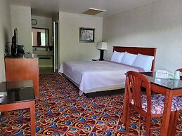 Atrium Inn