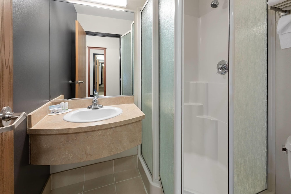 Super 8 by Wyndham Trois-Rivieres
