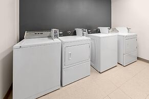 Super 8 by Wyndham Trois-Rivieres