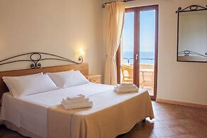Hotel Villa Gustui Maris