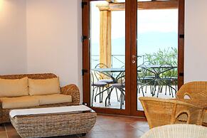 Hotel Villa Gustui Maris