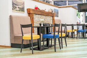 Hotel Jezero