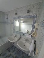 Hotel Midi - Zuid