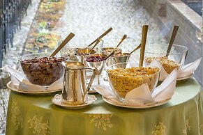 Grotthuss Boutique Hotel
