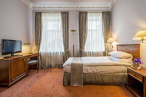 Grotthuss Boutique Hotel