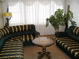 Hotel Rossiya