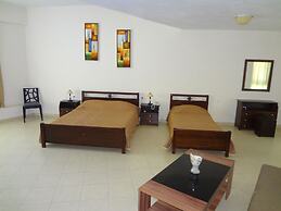 Avra Beach Hotel