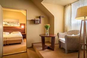 Pytloun Kampa Garden Hotel Prague