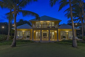 Tortuga Bay Hotel