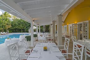 Tortuga Bay Hotel