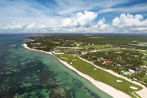 Tortuga Bay Hotel