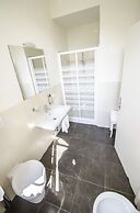 Hotel Iris