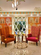 Hotel Sarang Palace