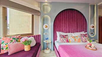 Hotel Sarang Palace