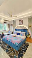 Hotel Sarang Palace