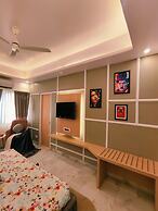 Hotel Sarang Palace