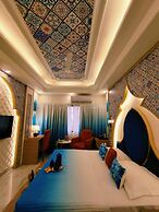 Hotel Sarang Palace