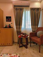 Hotel Sarang Palace