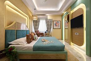Hotel Sarang Palace