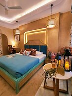 Hotel Sarang Palace