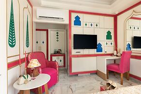 Hotel Sarang Palace