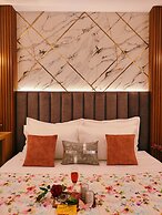 Hotel Sarang Palace