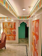 Hotel Sarang Palace