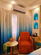Hotel Sarang Palace