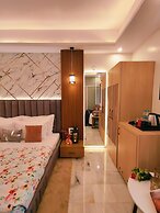 Hotel Sarang Palace
