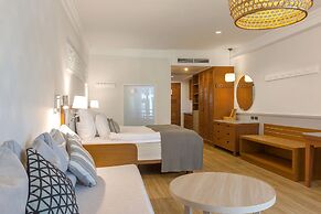 Sunwing Bangtao Beach