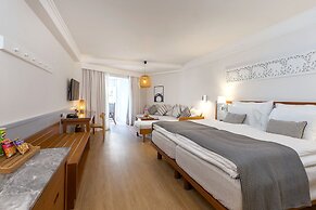 Sunwing Bangtao Beach