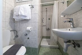 Delfini Hotel