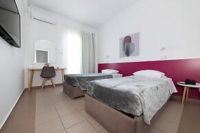 Delfini Hotel