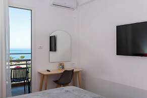 Delfini Hotel